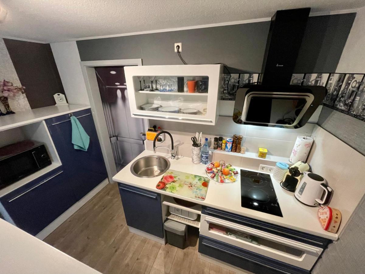 Wohnung Mit Charme, Netflix Rheinstetten Luaran gambar